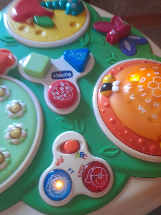 Bancada actividades bebé Chicco