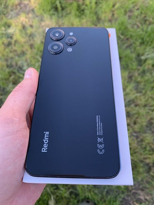 Смартфон Redmi 12 4/128
