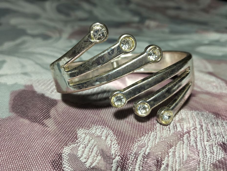 Pulseira metálica grossa