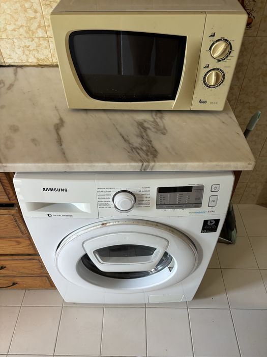 Máquina de lavar a roupa