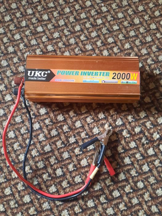 інвертор ukc 2000