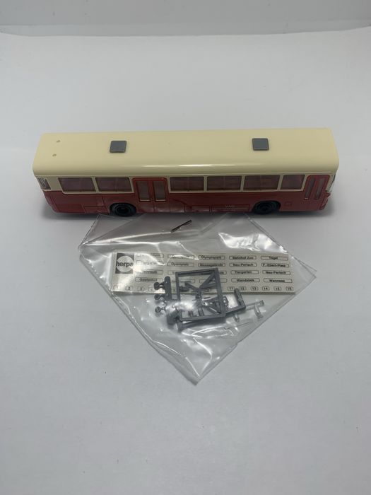 MAN Sü 240 da Herpa escala 1/87