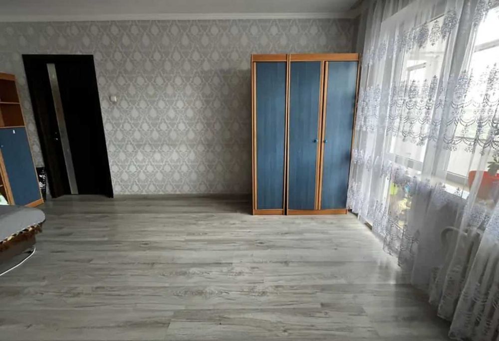 2к квартира з Ремонтом на Ближніх Гречанах, 52м2, Середній поверх