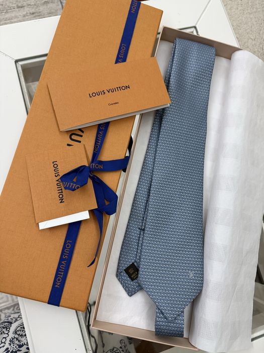 LOUIS VUITTON оригинал. Новый галстук. Идеально на подарок.