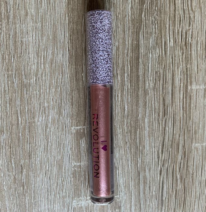 Pomadka Metaliczna Makeup Revolution