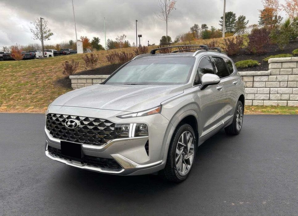 Hyundai Santa Fe      2024