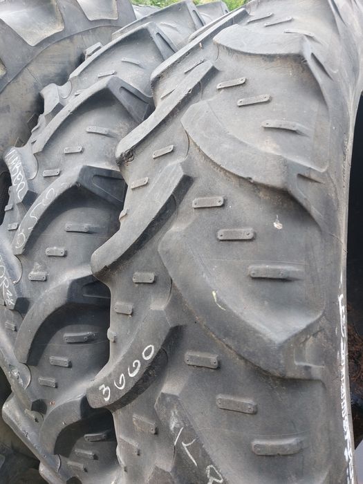 270/95R38 (11.2R38 ) Kleber opony używane rolnicze para