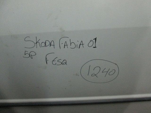Porta frente esquerda SKODA Fabia I Praktik (6Y5)