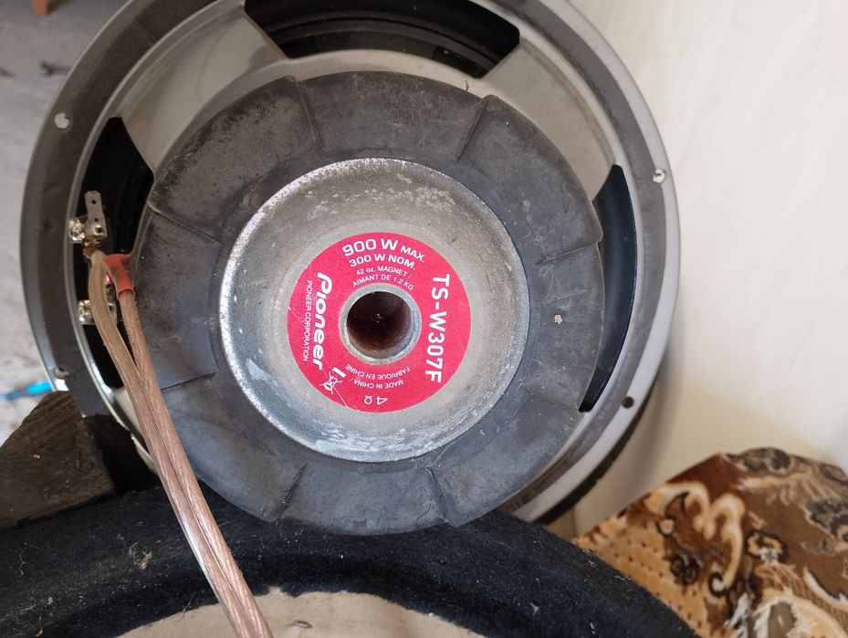 Сабвуфер Pioneer 900вт