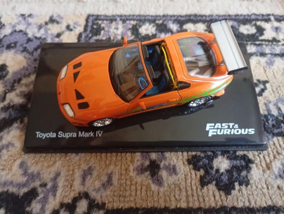 Sprzedam 3 modele samochodów z serii Fast & Furious.