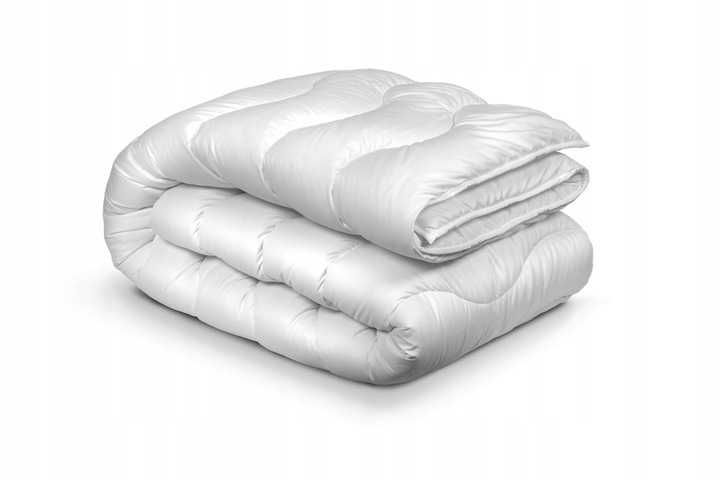 Kołdra 220x200 zimowa Ciepła Polska Antyalergiczna