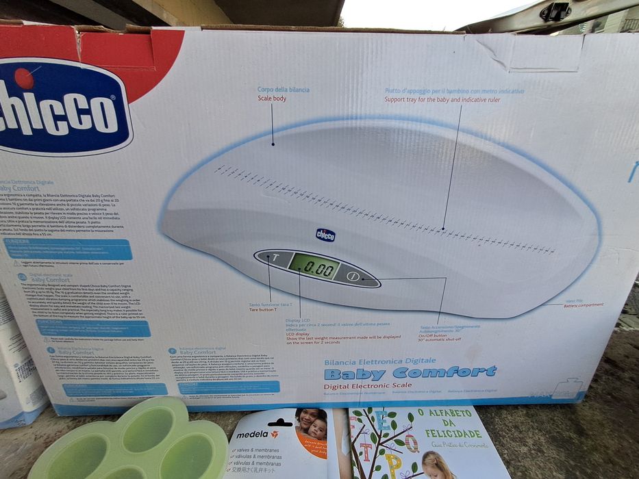 Lote de artigos para bébé