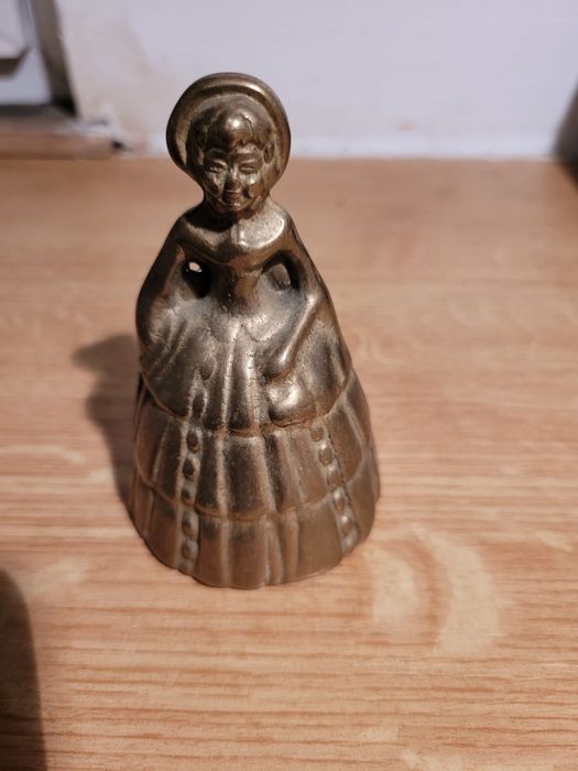 Dzwonek z brązy Vintage