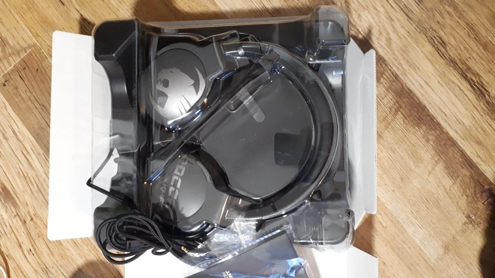 Roccat khan pro sluchawki gamingowe