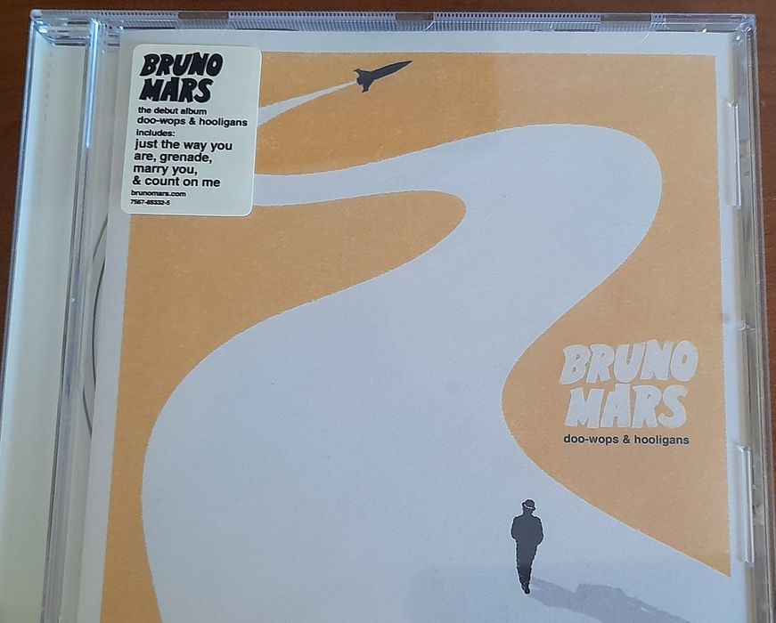 Vários CDs de música