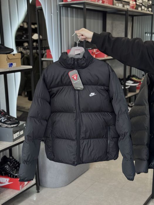 Пуховик Nike Sportswear Black (ОРИГІНАЛ) Чоловічий пуховик Nike Black