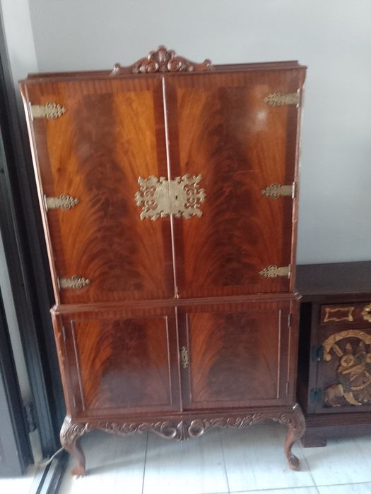 Barek w stylu chippendale