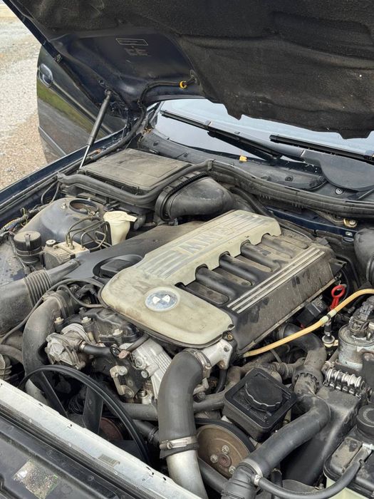 Продам BMW E39 525d