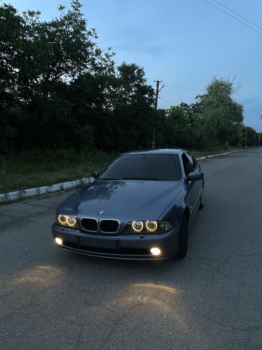 BMW 520i e39 2002 m54b22 гарний стан