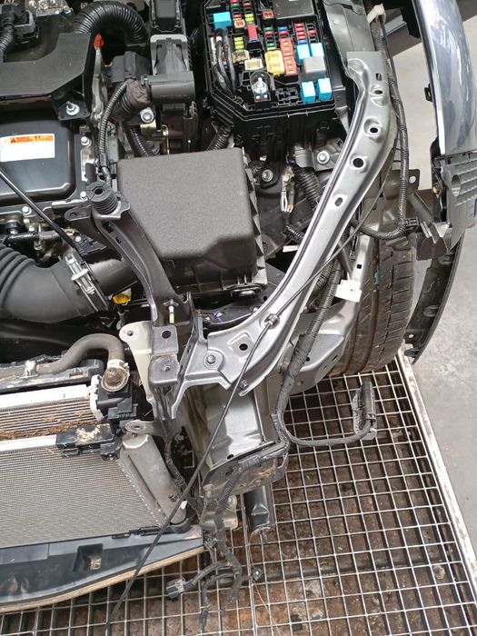 Longarina esquerda TOYOTA C-HR (_X1_)