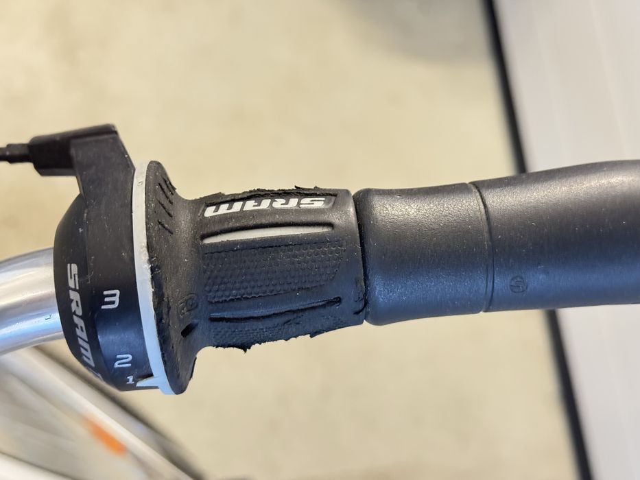Rower trekkingowy Magnum Arrow 19 cali