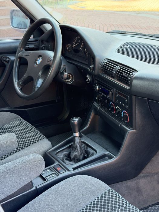BMW 518 E34 1992г 1.8 Газ-4 Мкпп ! Состояние !
