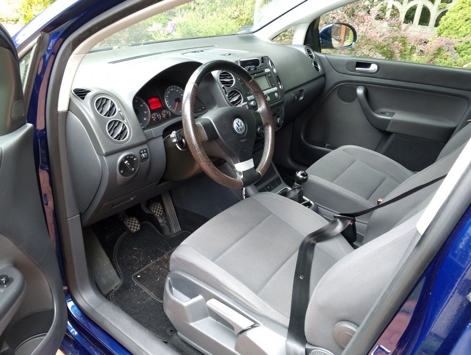 Golf 5 plus 2006 rok 2, l benzyna 150 kM