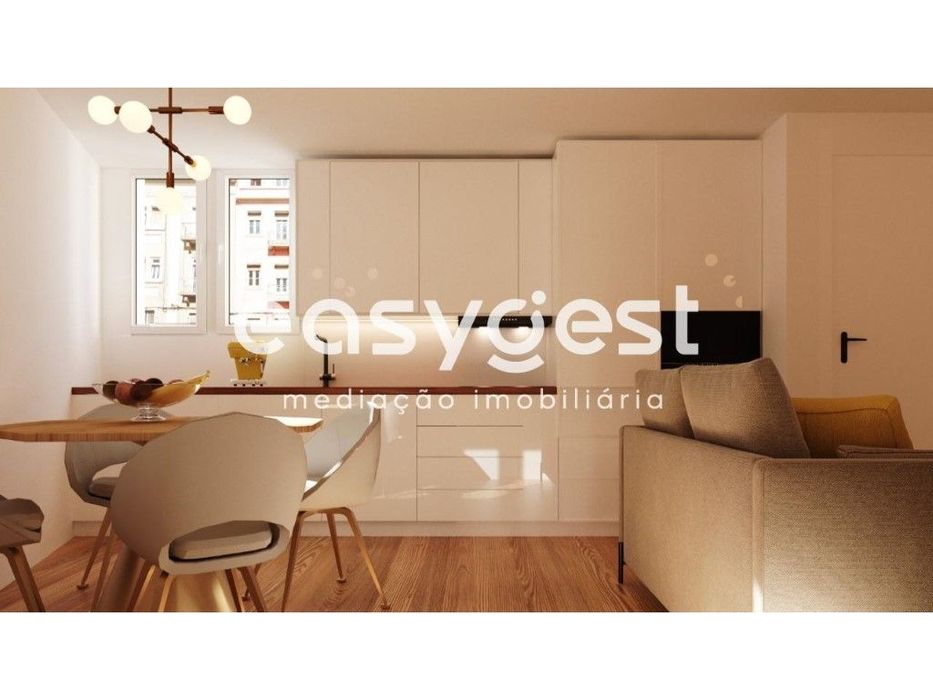 Apartamento Renovado na Rua Damasceno Monteiro com varandas na Graça