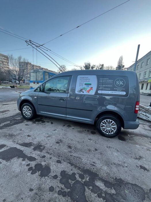 Volkswagen Caddy 2011