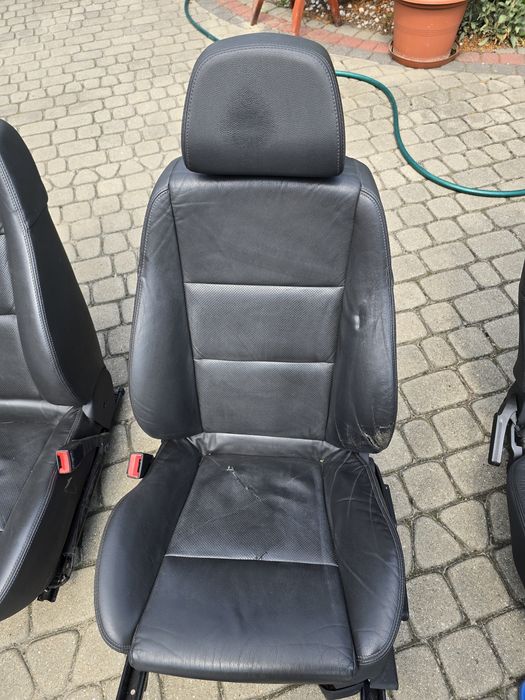Sprzedam fotele i boczki Opel Signum