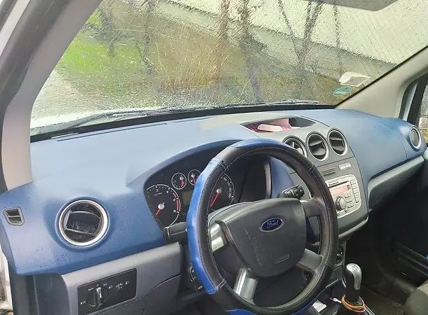 Ford connect 1.8