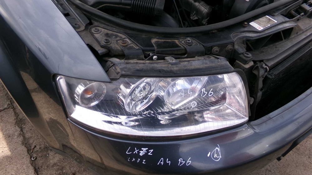 Gru55 Lampa przednia prawa audi a4 b6 wysyłka części