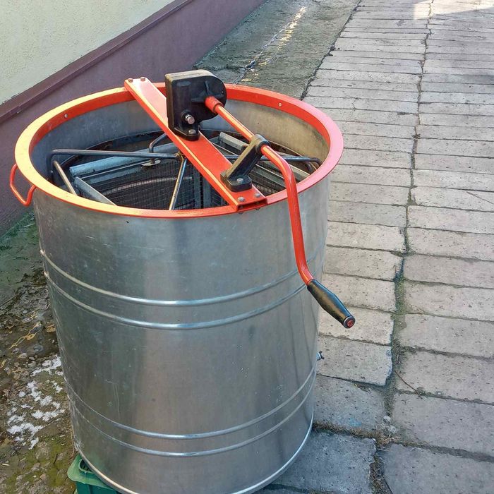 Продам медогонку