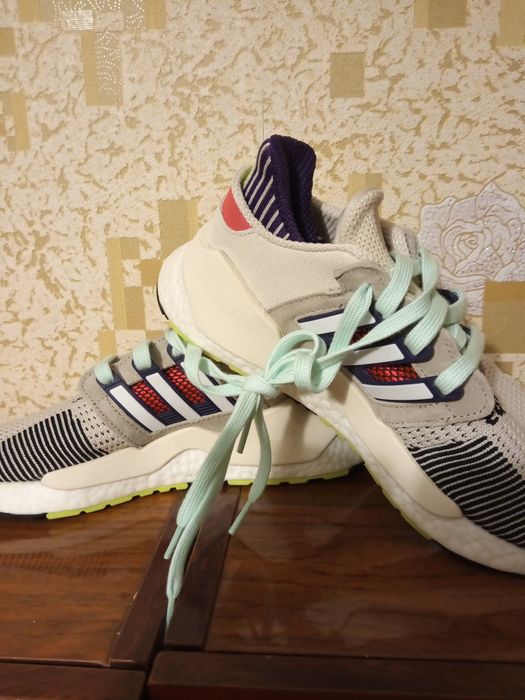 Кросівки Adidas нові