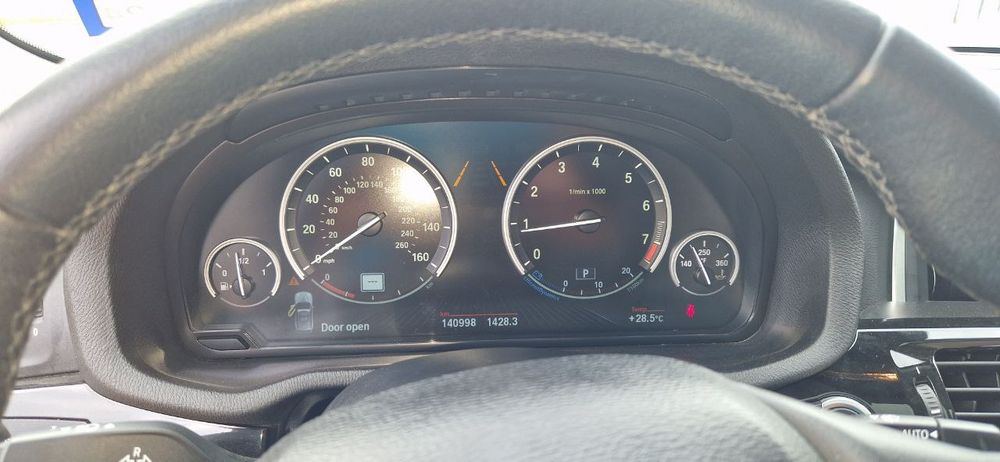 Продам BMW X3 F28I