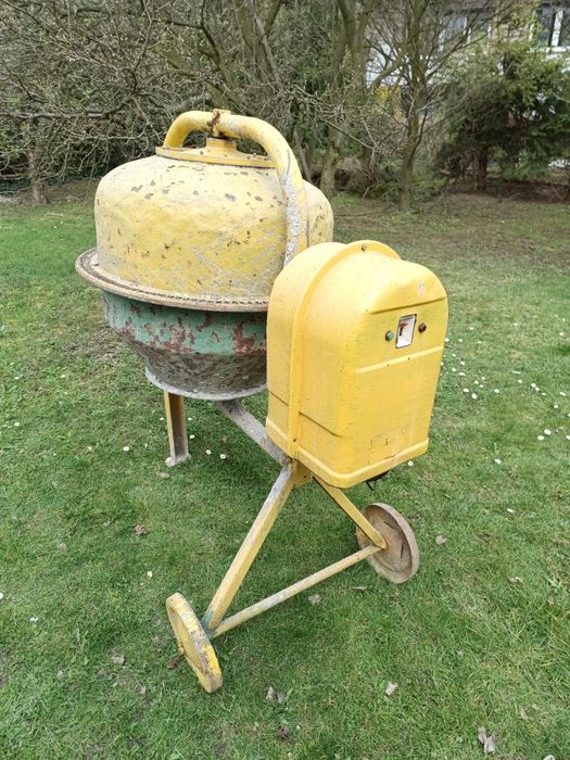 Betoniarka 120 1 fazowa 230v, nowe łożyska.