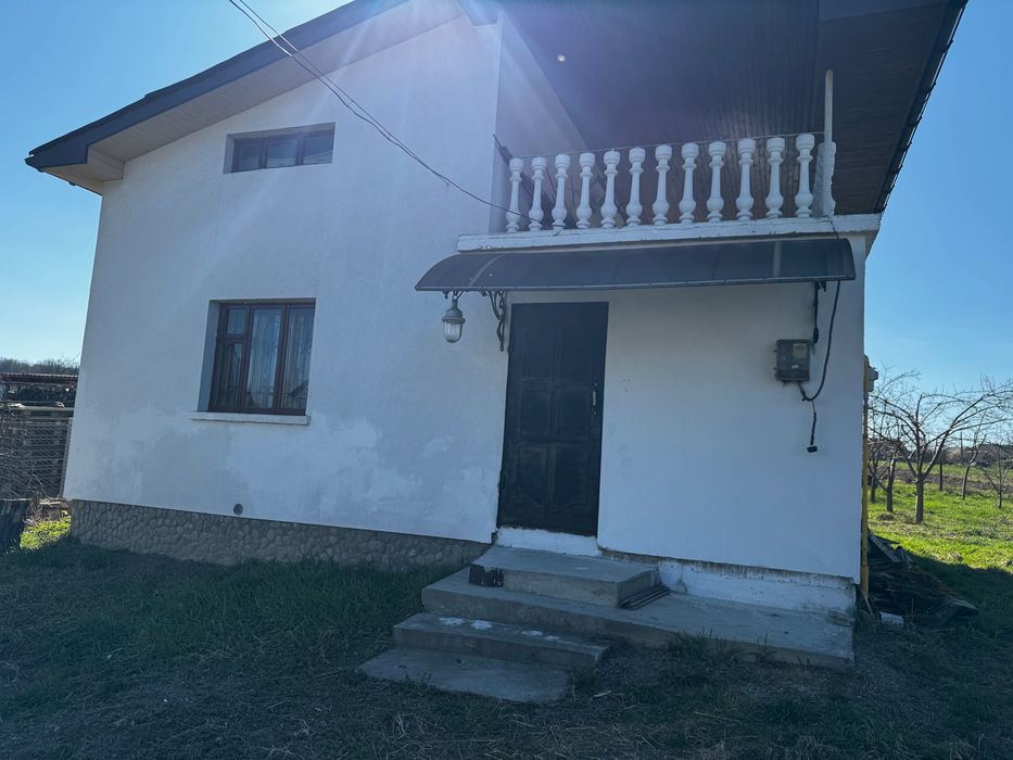 Обмін на квартиру . 20 км від міста