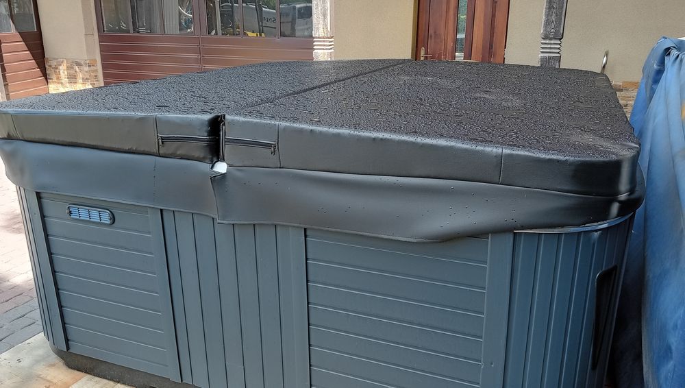Jacuzzi spa Aeware 3