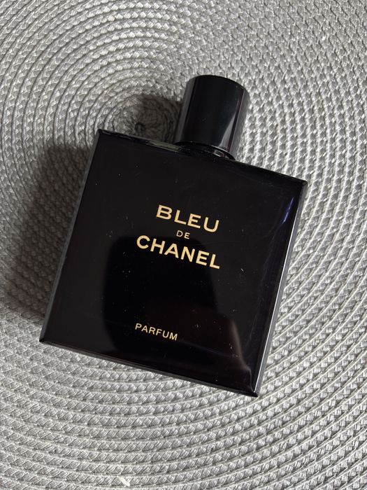 Blue de chanel parfum.