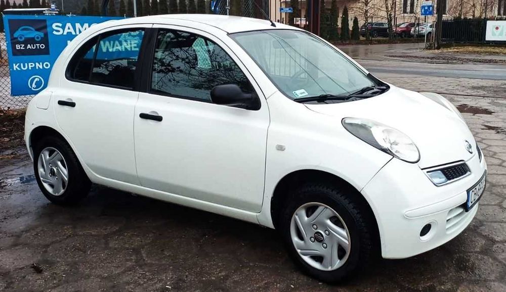 Micra 2009 1.2 ben 134 tys przebiegu bez rdzy rozrząd łańcuch sprawna