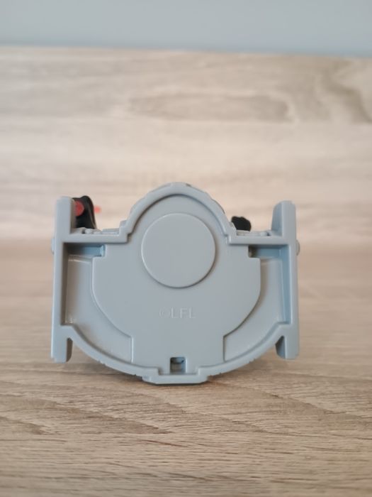 Figurka Darth Vader z Kinder niespodzianki Maxi.