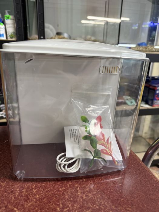 Нові акваріуми Aqvida від 3л до 90л в наявності, акваріумні колби