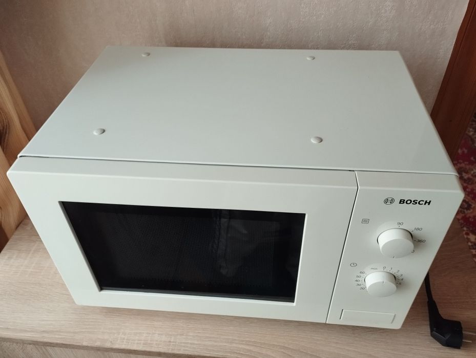 Микроволновая печь (микроволновка) Bosch.
