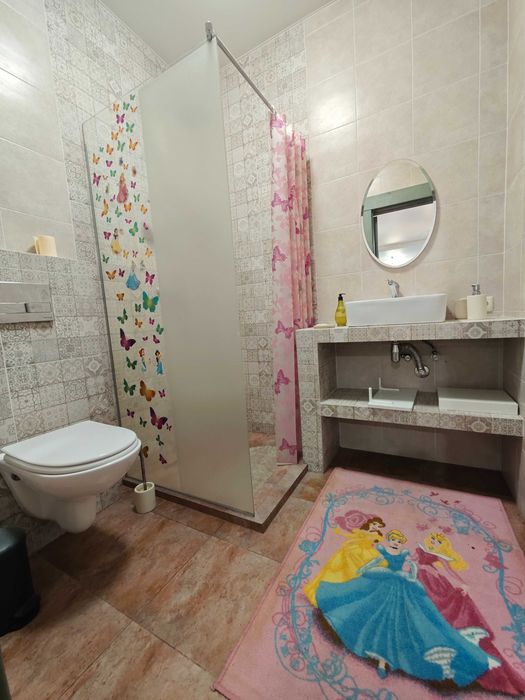 Без комісій! Будинок 200м2. З басейном та каміном. Київ. Нижні сади. Осокорки. 2021 року