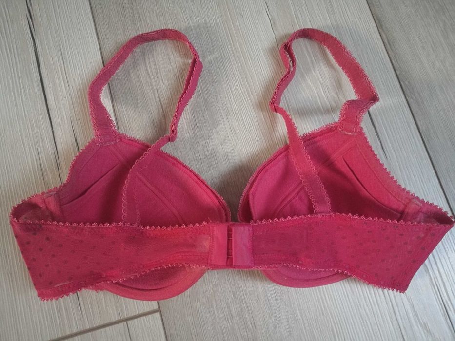Komplet bielizny RESERVED biustonosz 75C + stringi S