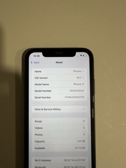 iPhone 11 64GB - Excelente Estado - Desbloqueado - Bateria 74%