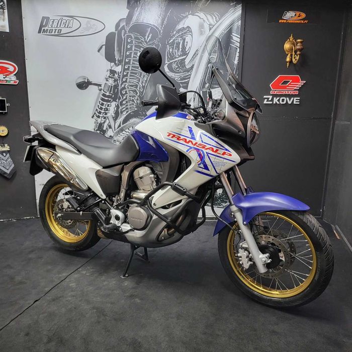 Honda Transalp XL 700 V