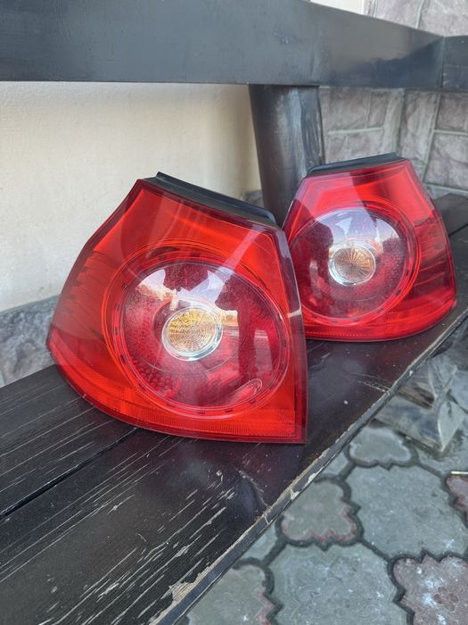 Продам стопи гольф 5