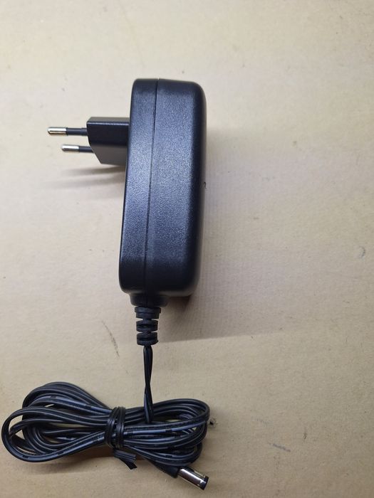 Zasilacz 12V 2.5A do dekodera Polsatu