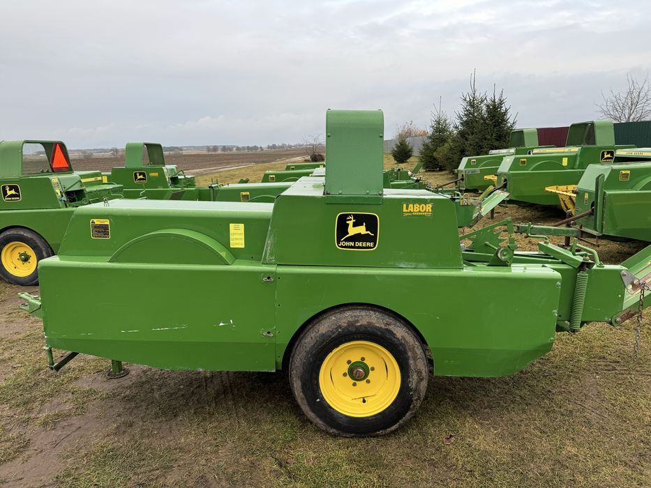 Пресс подборщик JOHN DEERE 330 Тюкопрес, Прес підбирач